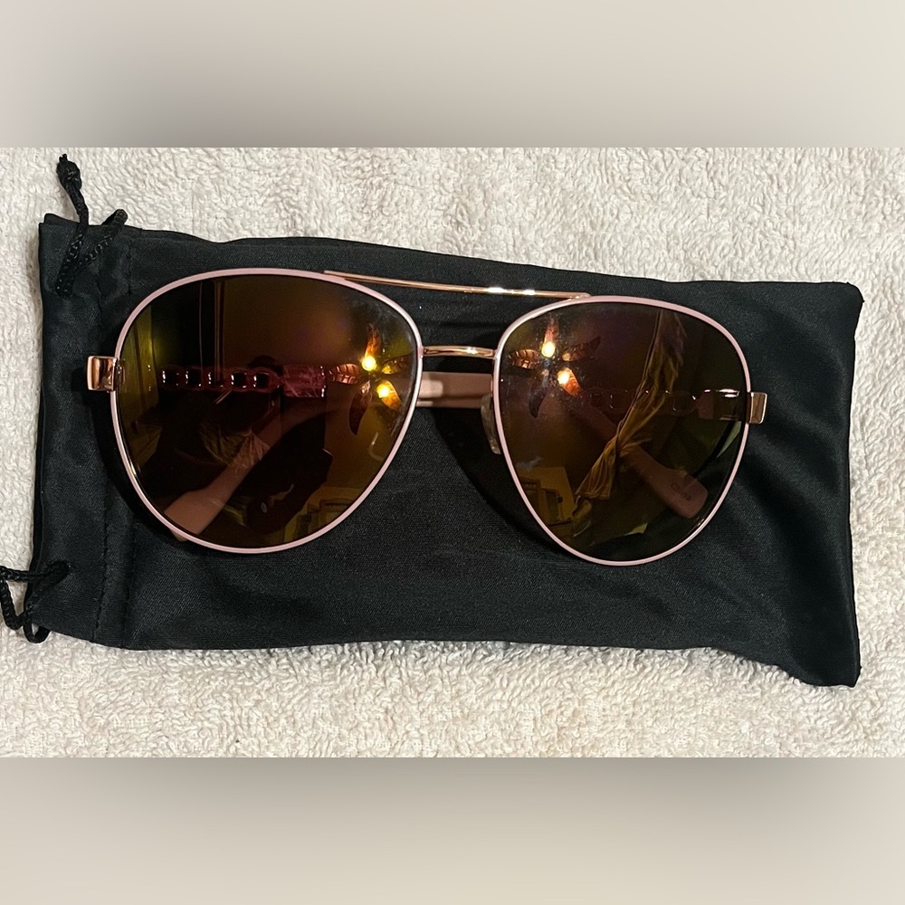Jessica Simpson J5359 Sassy Women's Metal Aviator Pilot Sunglasses